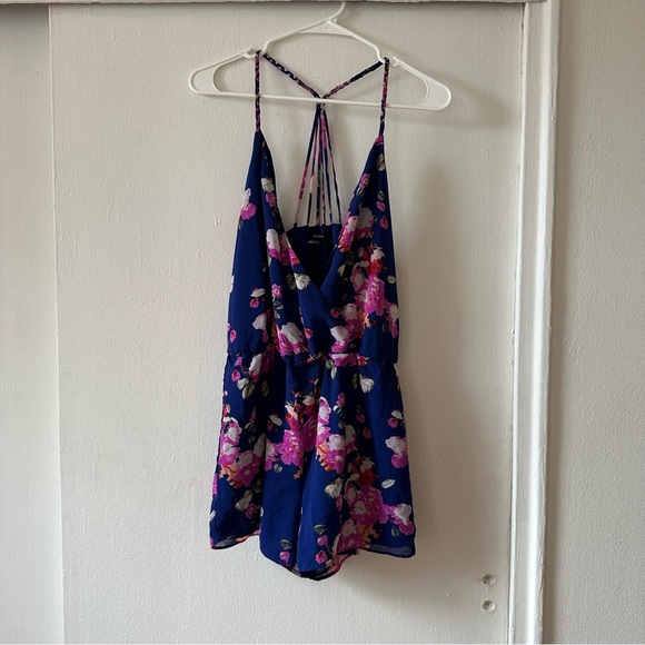 Forever 21 flower jumpsuit size M - Picture 4 of 5
